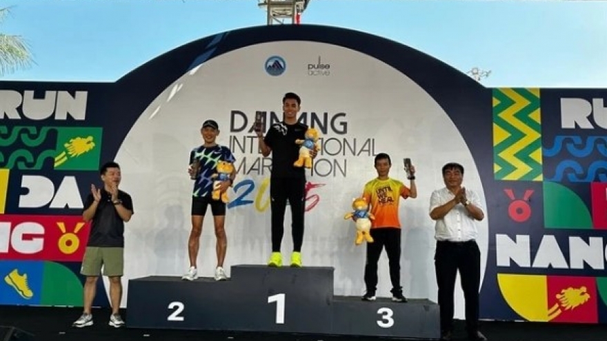 Local marathoners dominate Da Nang international tournament